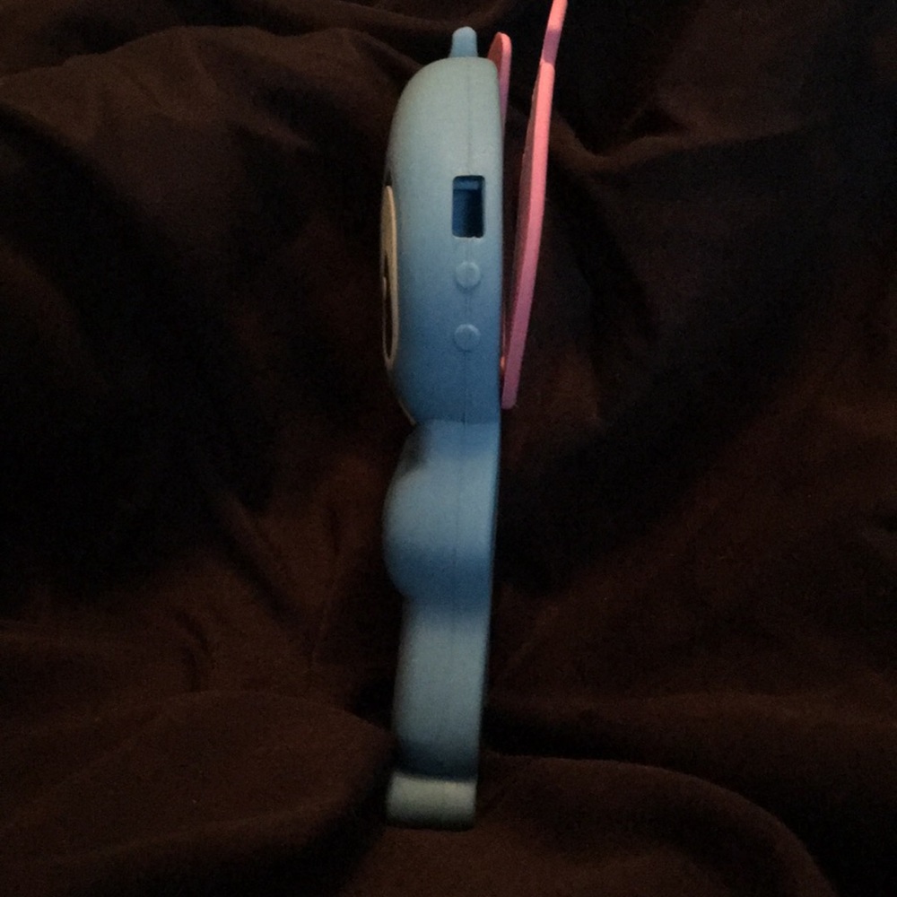 Stitch iPhone case!!! - Picture 3 of 3